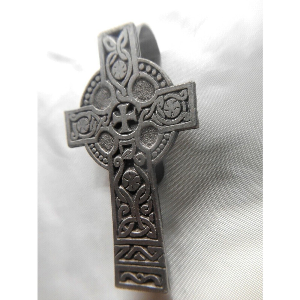 Vintage CAMCO Metal Pewter Crucifix Celtic Cross Visor Money or Purse Clip